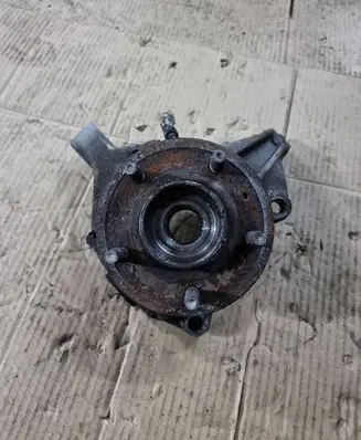 Opel Antara Front wheel hub NOCODE