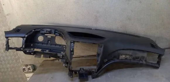 Subaru Impreza III Dashboard