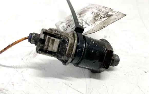 Toyota Aygo AB10 Oil level sensor 