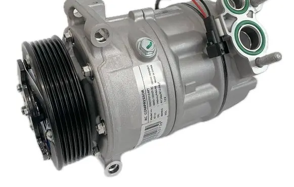 Land Rover Discovery 4 - LR4 Air conditioning (A/C) compressor (pump) 8W8319D629AD 8W8319D629AC LR056364