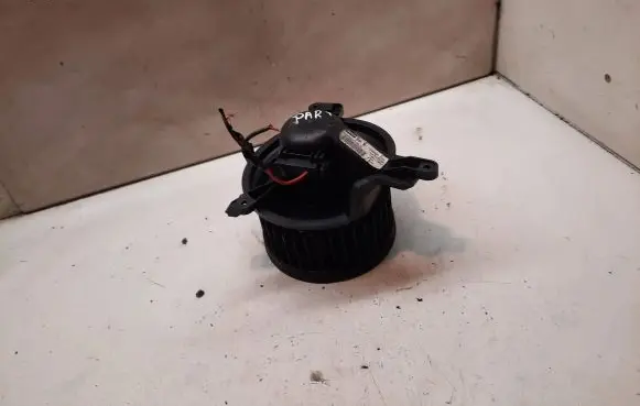 Peugeot Partner Heater fan/blower 030666p G2019811 030666P