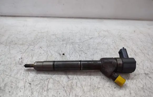 KIA Optima Fuel injector 0445110411