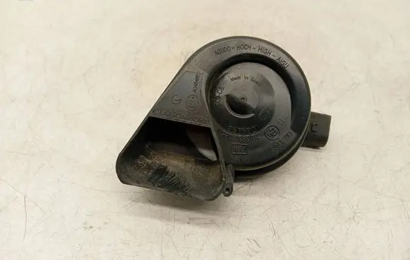 Audi A4 S4 B8 8K Horn signal 8T0951223