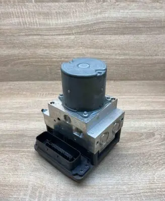 BMW 7 F01 F02 F03 F04 ABS Pump 6851390 6785442