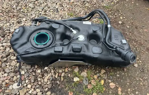 Nissan X-Trail T33 Fuel tank 17205-6RE0A 17205-6RA0A