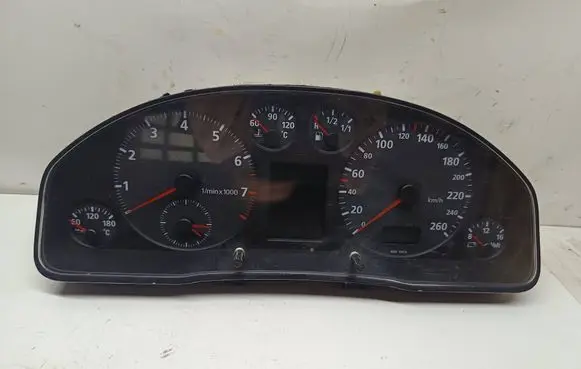 Audi A4 S4 B5 8D Speedometer (instrument cluster) 8D0919033P 88230098