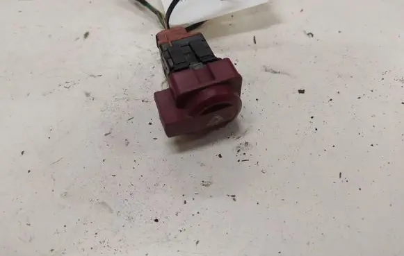 Hazard light switch