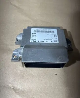 Volkswagen PASSAT B6 Hand brake control module 3C0907801B 15658301B