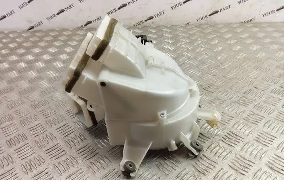 Lexus LS 460 - 600H Heater fan/blower G923050010