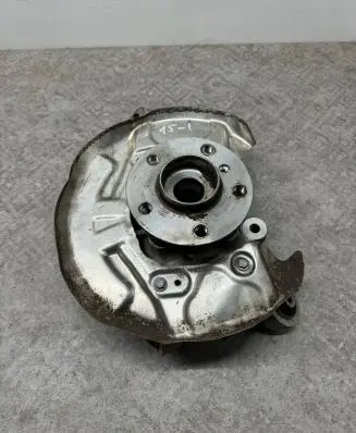 BMW i3 Front wheel hub 6852159 31216863444