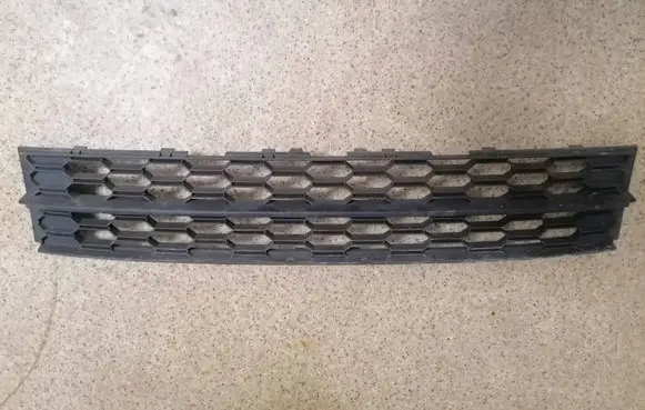 Skoda Octavia Mk3 (5E) Front bumper lower grill 5E0853677J 114541000100 3200101114
