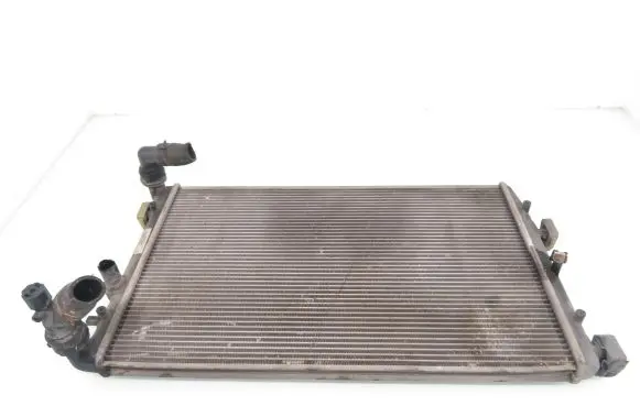 Seat Ibiza III (6L) Coolant radiator 6Q0121253R