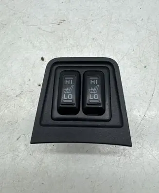 Mitsubishi Outlander Seat heating switch 8G02