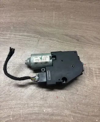 BMW 3 F30 F35 F31 Sunroof motor/actuator 405555 1717822B 9023837