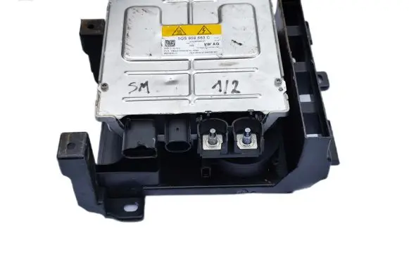 Audi S5 Voltage converter inverter 5QS959663C 8ES01625010
