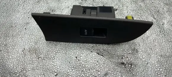 Lexus IS 220D-250-350 Electric window control switch 7427153310
