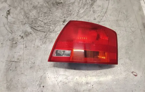 Audi A4 S4 B7 8E 8H Rear/tail lights 8E9945096E 484002