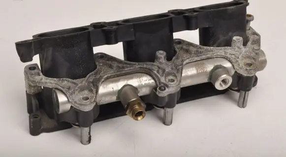 Audi A6 Allroad C6 Fuel main line pipe 06E133109J