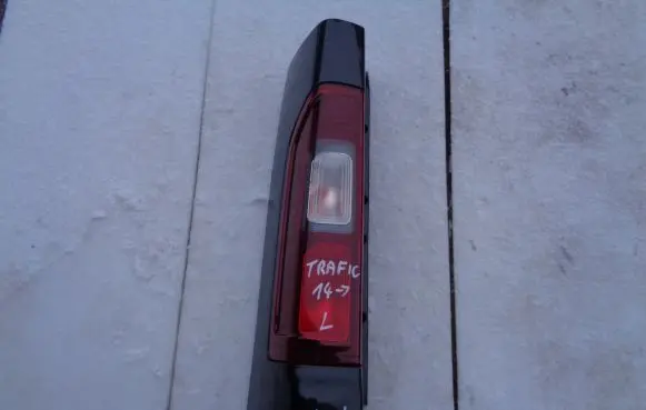 Renault Trafic III (X82) Rear/tail lights