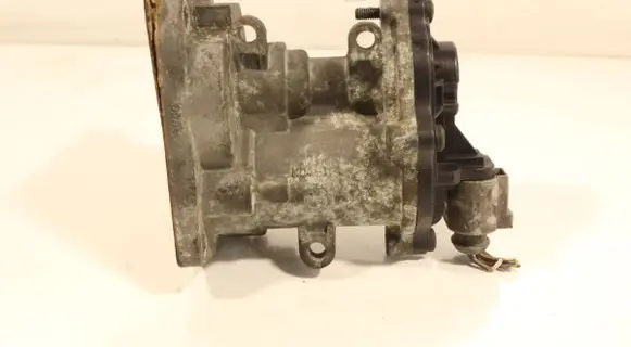 Ford Mondeo MK IV EGR valve 05AB