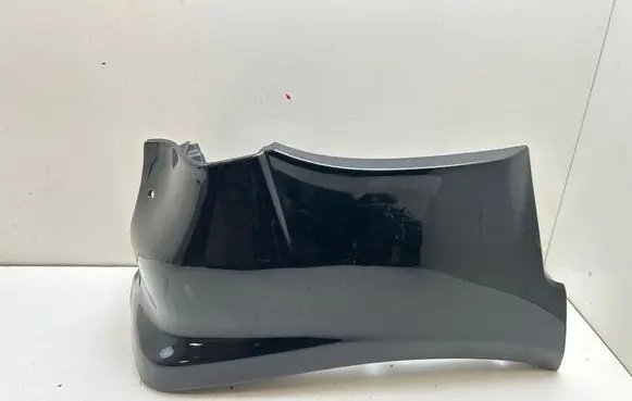Mitsubishi Pajero Rear bumper corner part panel trim MR438734