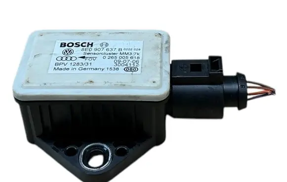 Audi A6 S6 C6 4F ESP acceleration yaw rate sensor 8E0907637B 0265005618