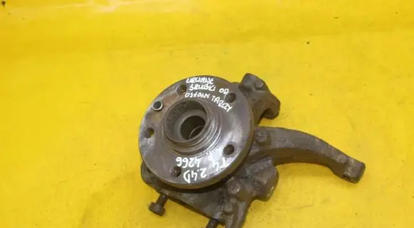 Volkswagen Transporter - Caravelle T4 Front wheel hub spindle knuckle