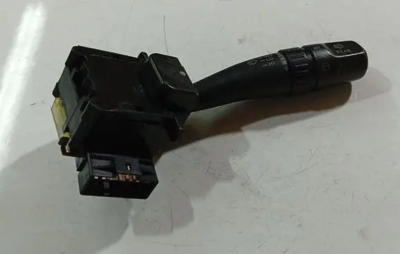KIA Sorento Wiper control stalk 
