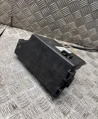 Jeep Patriot Fuse module P68028007AD BIG3F1L1 TBTQH2169T0NZL