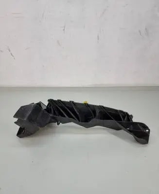Audi Q7 4M Headlight/headlamp mounting bracket 4M0805607