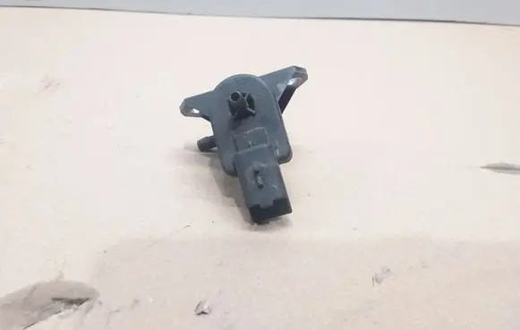 Peugeot 508 Vacuum valve 9688124580