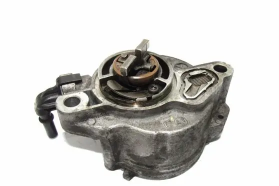 Ford C-MAX I Vacuum pump 015G2C1