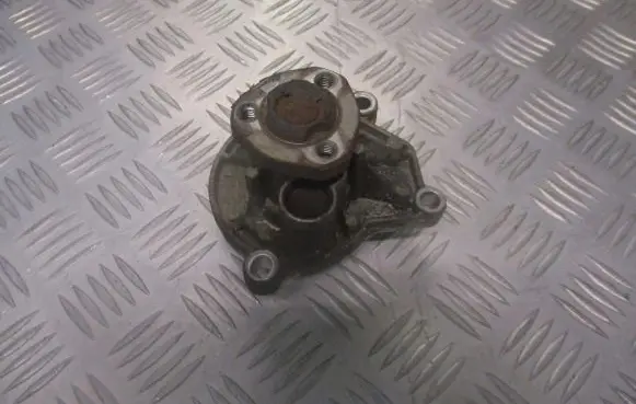 Volkswagen Polo IV 9N3 Water pump 03D121005