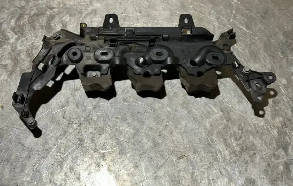 Peugeot 508 other engine part 9808843180