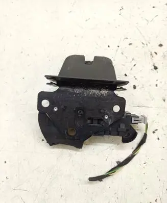 Audi A6 S6 C6 4F Tailgate/trunk/boot lock/catch/latch