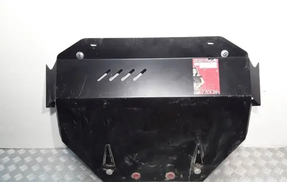 BMW 5 E34 Engine splash shield/under tray 03.0100