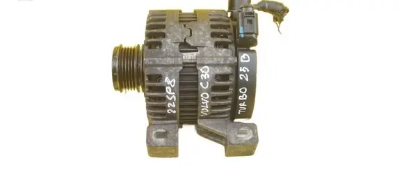 Volvo C30 Generator/alternator 30773111 B5254T3