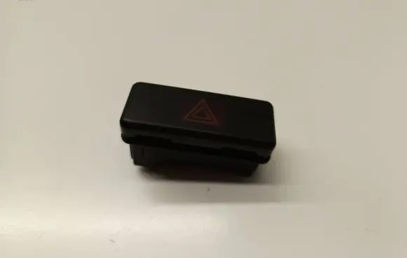 BMW 7 E38 Hazard light switch 8350947