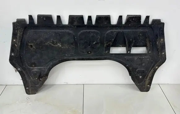Volkswagen Golf Plus Engine splash shield/under tray 1K0825237J