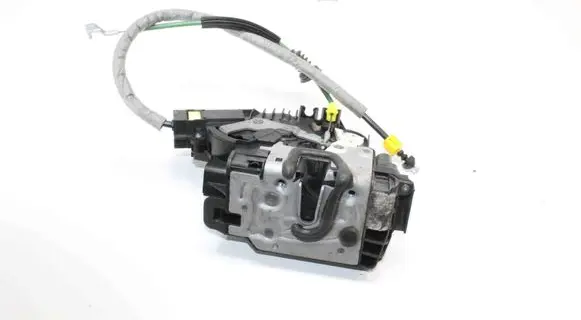 Mercedes-Benz C W205 Coupe door lock (next to the handle) A2220063999