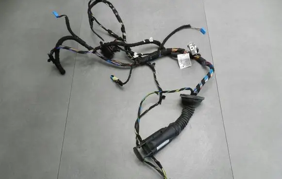 Mini Clubman F54 Front door wiring loom 9389270