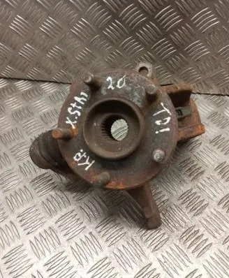 Jaguar X-Type Front wheel hub