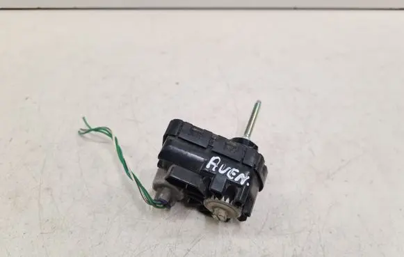 Toyota Avensis T250 Headlight level adjustment motor 