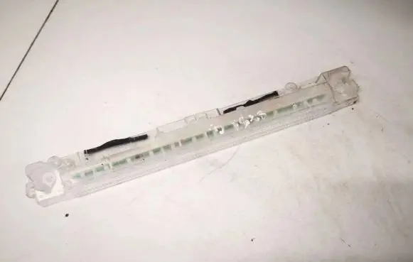 Citroen C5 Third/center stoplight 9681063580