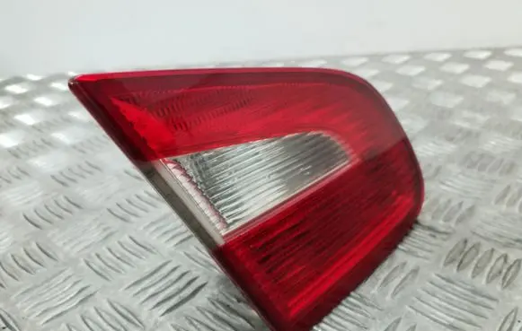 Skoda Superb B6 (3T) Tailgate rear/tail lights 3T5945093