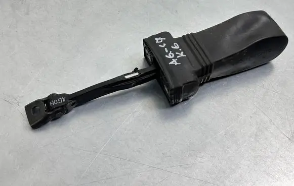 Audi A6 S6 C7 4G Rear door check strap stopper 4G0839249B