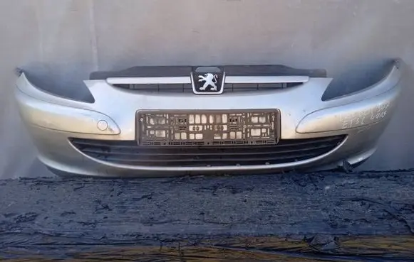 Peugeot 307 Front bumper 45A2