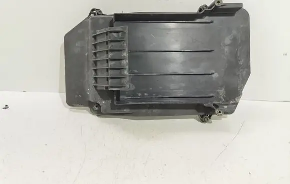 Mercedes-Benz S W221 Fuse box cover A2215400682
