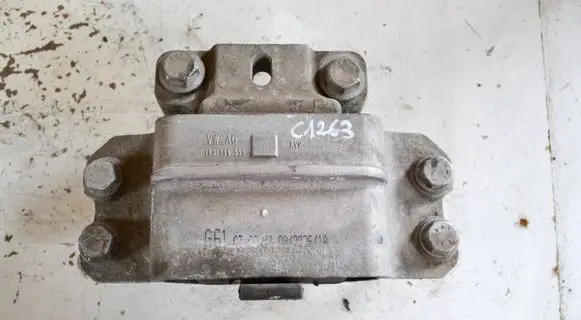 Volkswagen Golf VI Engine mount bracket 1K0199555M