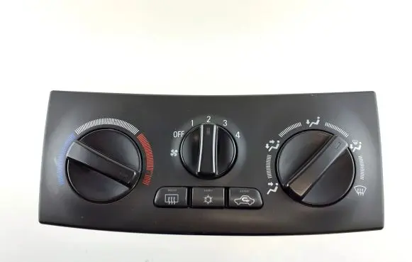 Mitsubishi Space Star Climate control unit MN140637 E509E326483U176